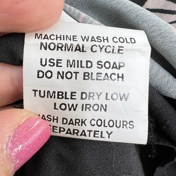 eShakti Graphic Floral Print Crepe Dress Sleeveless Fit & Flare Size Small or 4 - Picture 8 of 8